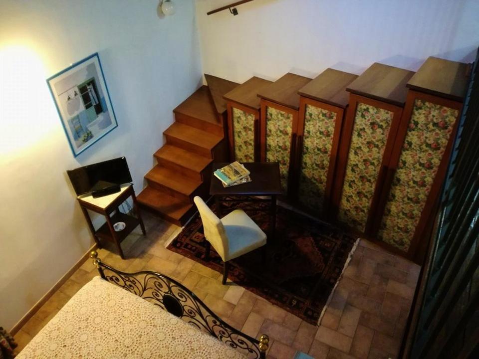 La Casa Di Susanna Viterbo Exteriör bild