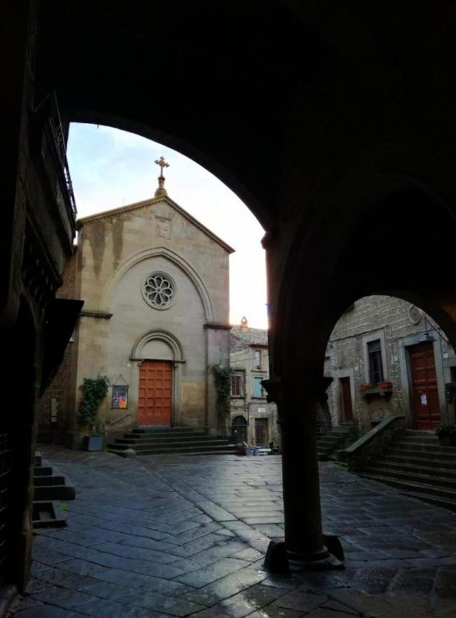 La Casa Di Susanna Viterbo Exteriör bild